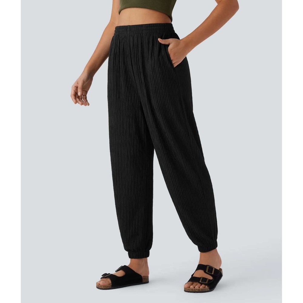 Halara NWT Black High Waisted Crinkle Pocket Casual Joggers Tapered Size Small S